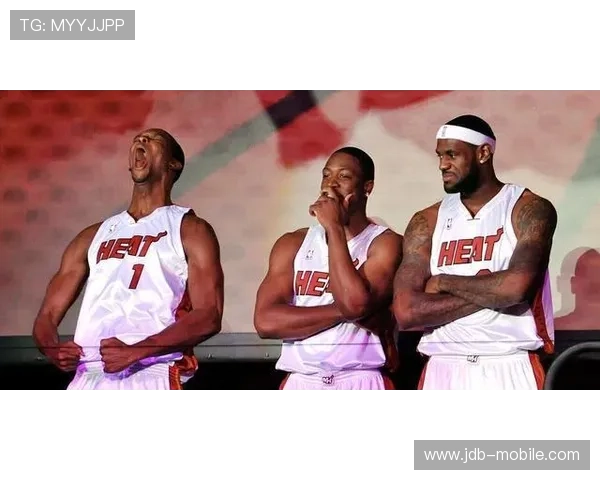 浓眉直言久违的开心心情 詹姆斯是否提前知情已成无关紧要的背景 浓眉直言久违的开心心情 詹姆斯是否提前知情已成无关紧要的背景